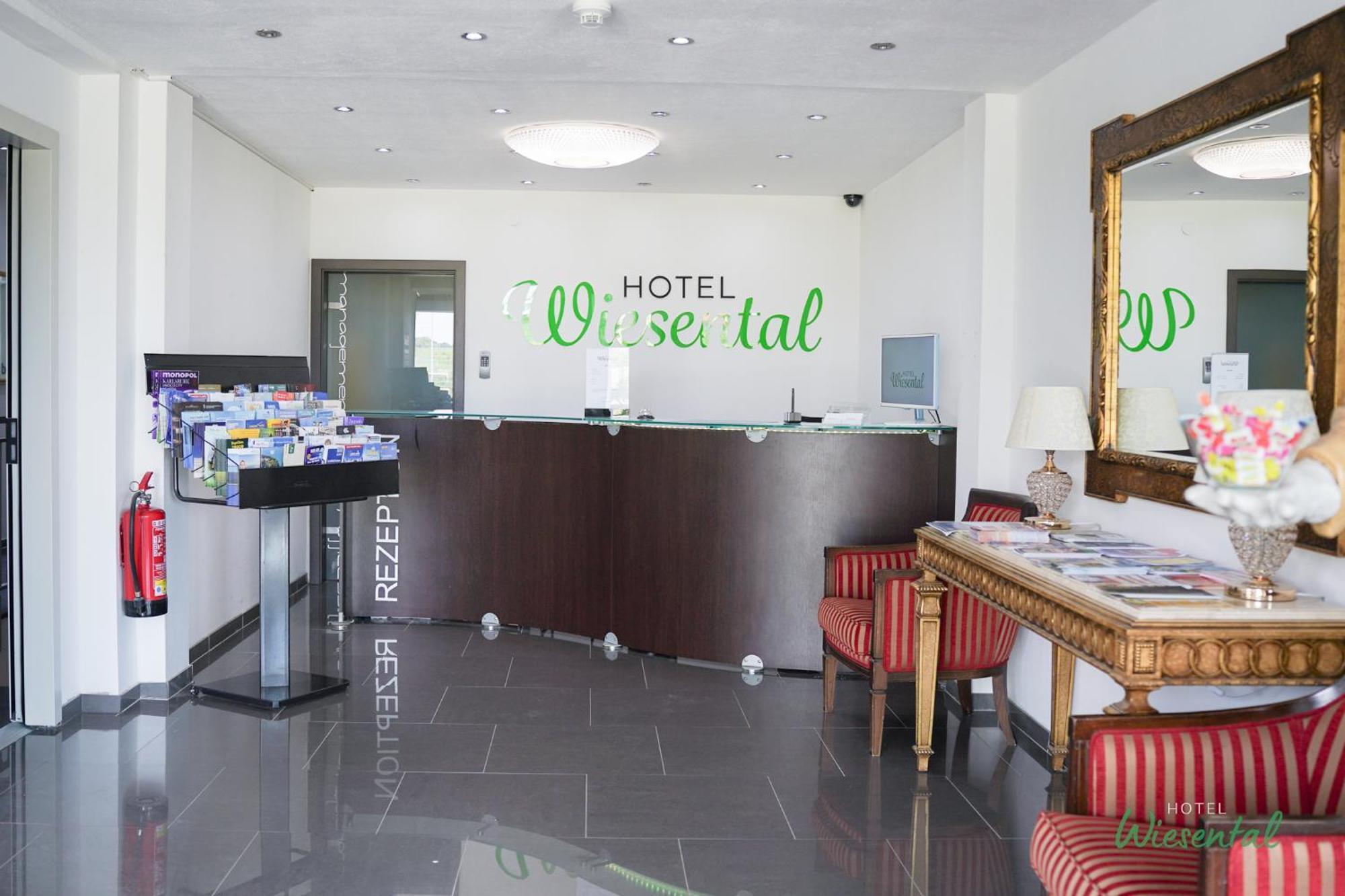 Hotel Wiesental Naehe Friedrichshafen Meckenbeuren Bagian luar foto